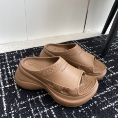 Balenciaga Slippers